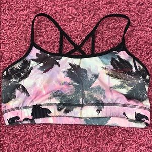 sports bra